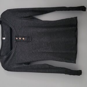 Women's Ribbed Gray Long Sleeve Top With Button Details. Size S